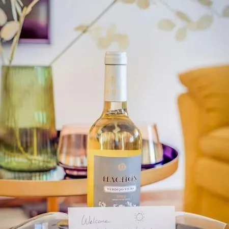 Casa Cielo Azul - Only 10 Mins Walk To Everything! Appartement Nerja