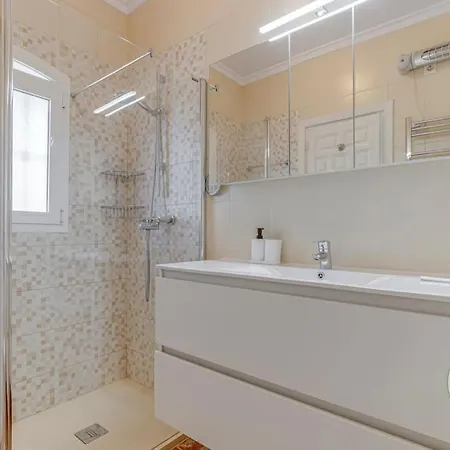 Casa Cielo Azul - Only 10 Mins Walk To Everything! * Нерха
