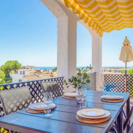 Casa Cielo Azul - Only 10 Mins Walk To Everything! Нерха