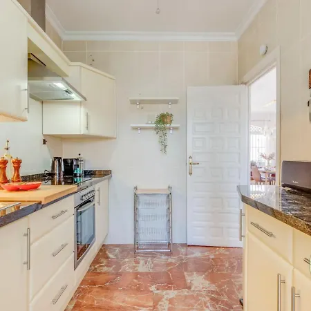 Casa Cielo Azul - Only 10 Mins Walk To Everything! Апартаменты *
