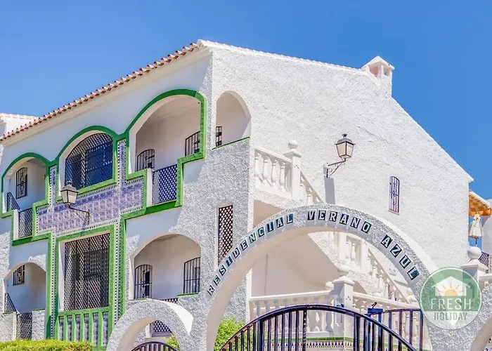 Casa Cielo Azul - Only 10 Mins Walk To Everything! Nerja